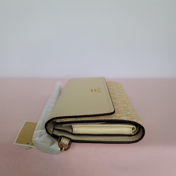 MICHAEL KORS Jet Set Charm Signature Colorblock LG Flap Phone Wristlet/Wallet ⭐ - Picture 8 of 16